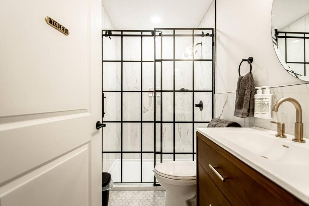 Historic Dtwn Studio, Walk To Bathhouses, Shops, Room # 103 هوت سبرنغز المظهر الخارجي الصورة